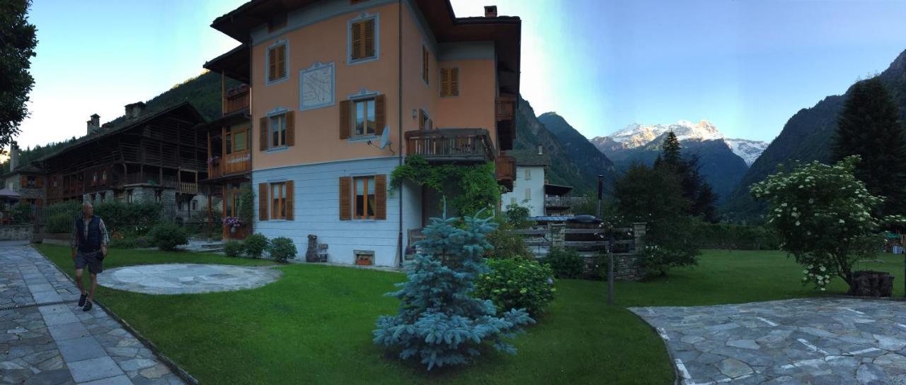 Tre Alberi Liberi Bed and Breakfast Alagna Valsesia Buitenkant foto