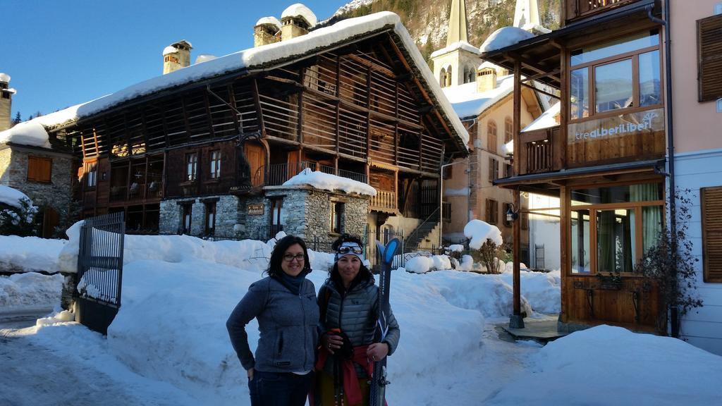 Tre Alberi Liberi Bed and Breakfast Alagna Valsesia Buitenkant foto