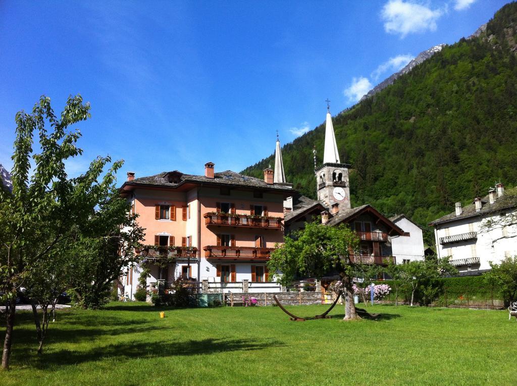 Tre Alberi Liberi Bed and Breakfast Alagna Valsesia Buitenkant foto