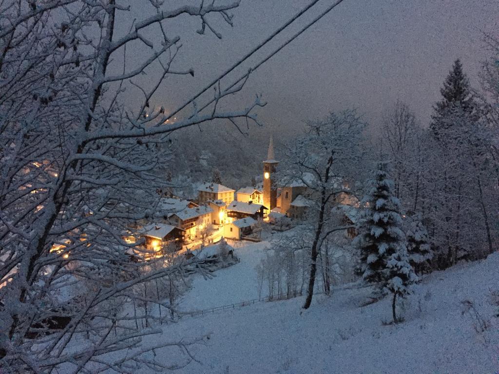 Tre Alberi Liberi Bed and Breakfast Alagna Valsesia Buitenkant foto